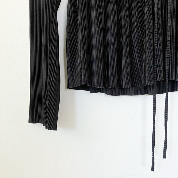 Zara Large Pleated Ruffled Blouse Black V Neck Tie Long Sleeve Top Romantic - Picture 11 of 11